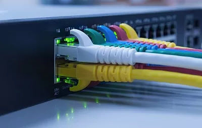 《H3C大規(guī)模網(wǎng)絡(luò)路由技術(shù)》 網(wǎng)絡(luò)工程高級(jí)工程師的進(jìn)階指南